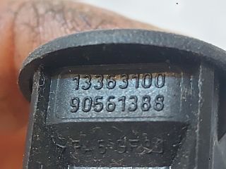 bontott OPEL ZAFIRA A Jobb hátsó Ablakemelő Kapcsoló