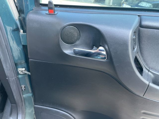 bontott OPEL ZAFIRA A Jobb hátsó Ajtó Kárpit