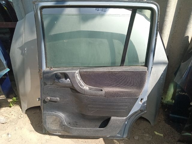 bontott OPEL ZAFIRA A Jobb hátsó Ajtó (Részeivel)