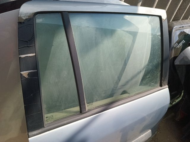 bontott OPEL ZAFIRA A Jobb hátsó Ajtó (Részeivel)