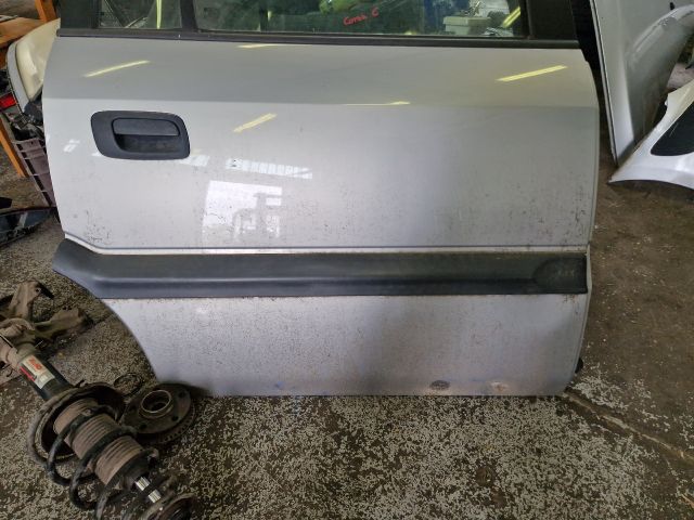 bontott OPEL ZAFIRA A Jobb hátsó Ajtó (Részeivel)