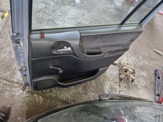 bontott OPEL ZAFIRA A Jobb hátsó Ajtó (Részeivel)