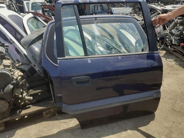 bontott OPEL ZAFIRA A Jobb hátsó Ajtó (Üres lemez)