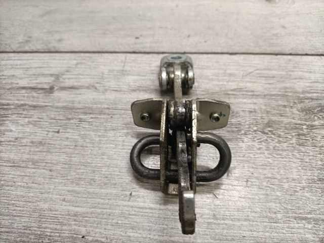 bontott OPEL ZAFIRA A Jobb hátsó Ajtóhatároló