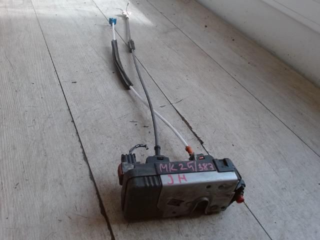 bontott OPEL ZAFIRA A Jobb hátsó Ajtózár