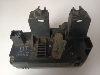 bontott OPEL ZAFIRA A Jobb hátsó Ajtózár