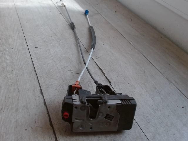 bontott OPEL ZAFIRA A Jobb hátsó Ajtózár