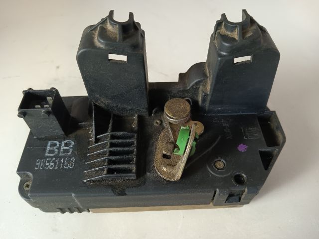 bontott OPEL ZAFIRA A Jobb hátsó Ajtózár