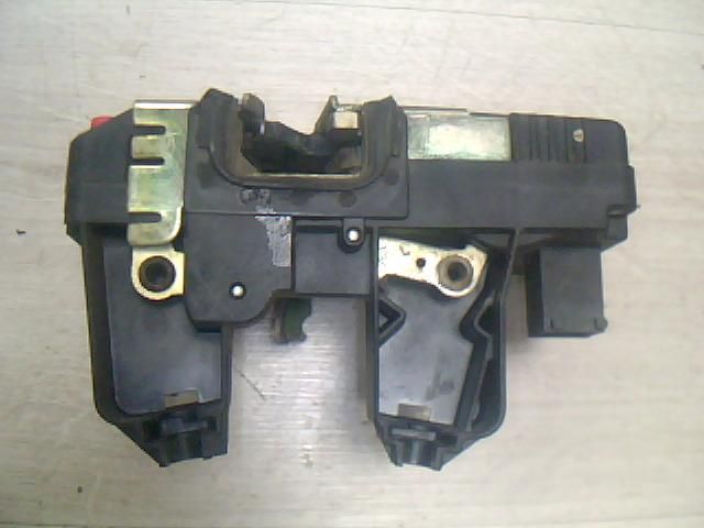 bontott OPEL ZAFIRA A Jobb hátsó Ajtózár