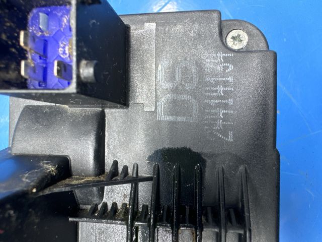 bontott OPEL ZAFIRA A Jobb hátsó Ajtózár