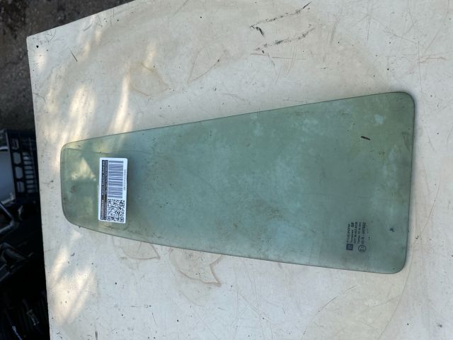 bontott OPEL ZAFIRA A Jobb hátsó Fixüveg (Ajtóban)