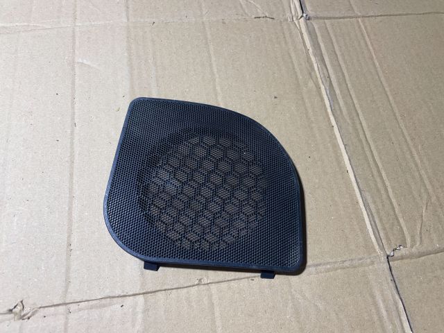 bontott OPEL ZAFIRA A Jobb hátsó Hangszóró Burkolat