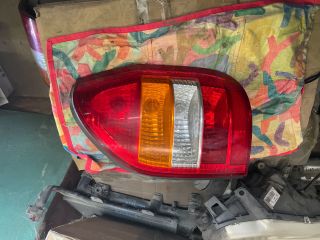 bontott OPEL ZAFIRA A Jobb Hátsó Lámpa