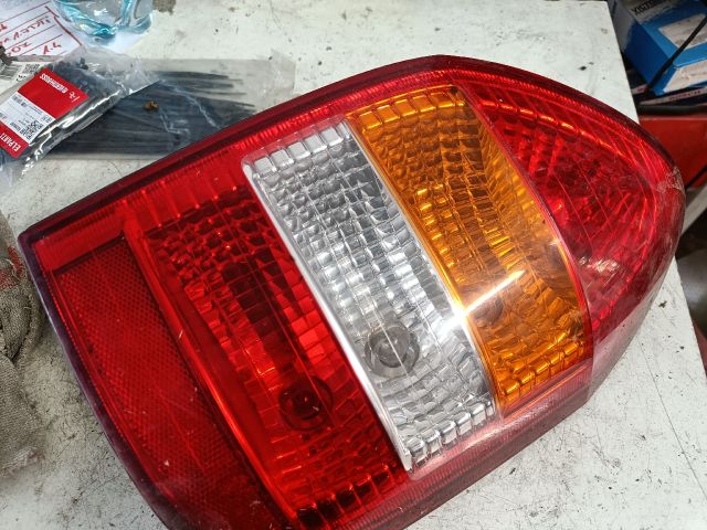 bontott OPEL ZAFIRA A Jobb Hátsó Lámpa