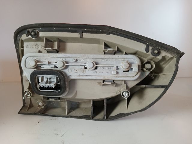 bontott OPEL ZAFIRA A Jobb Hátsó Lámpa