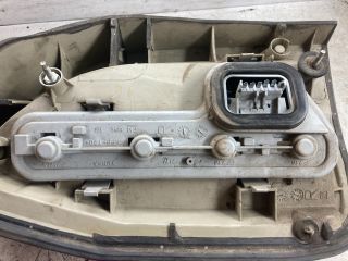 bontott OPEL ZAFIRA A Jobb Hátsó Lámpa