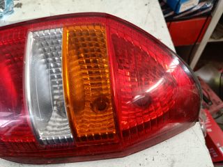 bontott OPEL ZAFIRA A Jobb Hátsó Lámpa