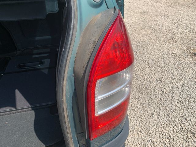 bontott OPEL ZAFIRA A Jobb Hátsó Lámpa