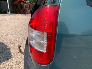 bontott OPEL ZAFIRA A Jobb Hátsó Lámpa