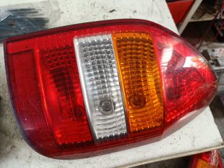 bontott OPEL ZAFIRA A Jobb Hátsó Lámpa