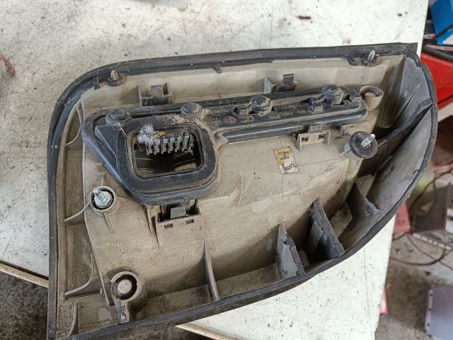 bontott OPEL ZAFIRA A Jobb Hátsó Lámpa