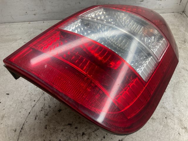 bontott OPEL ZAFIRA A Jobb Hátsó Lámpa