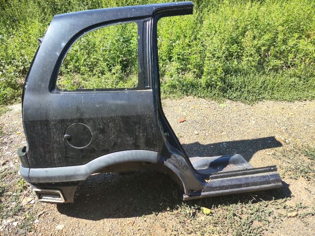 bontott OPEL ZAFIRA A Jobb hátsó Negyed Karosszéria Csomag