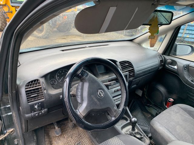 bontott OPEL ZAFIRA A Jobb Napellenző