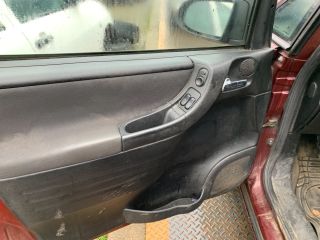 bontott OPEL ZAFIRA A Jobb Napellenző