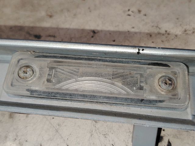 bontott OPEL ZAFIRA A Jobb Rendszámtábla Világítás