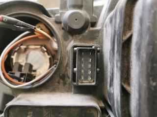 bontott OPEL ZAFIRA A Jobb Xenon Fényszóró