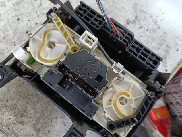 bontott OPEL ZAFIRA A Klíma Kapcsoló