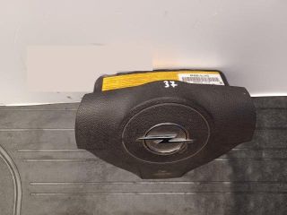 bontott OPEL ZAFIRA A Kormánylégzsák