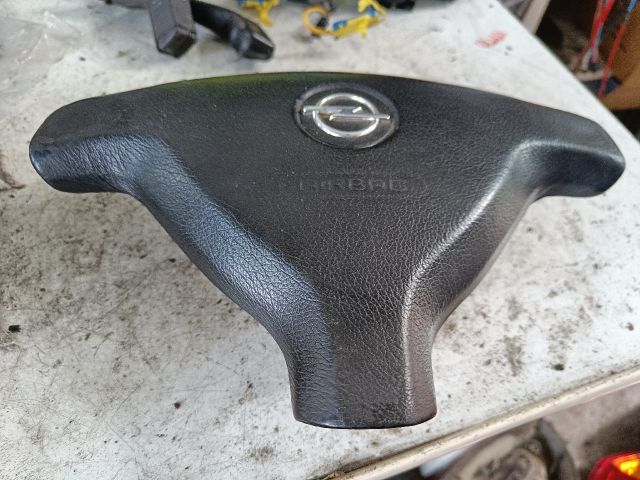 bontott OPEL ZAFIRA A Kormánylégzsák