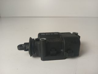 bontott OPEL ZAFIRA A Központizár Motor Csomagtérajtó