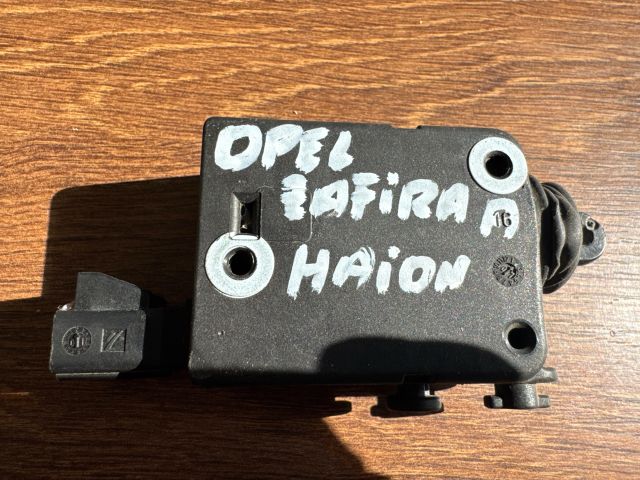 bontott OPEL ZAFIRA A Központizár Motor Csomagtérajtó