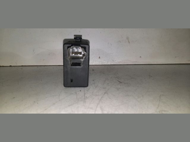 bontott OPEL ZAFIRA A Központizár Motor Csomagtérajtó