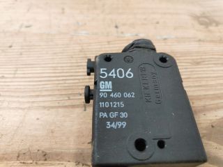 bontott OPEL ZAFIRA A Központizár Motor Csomagtérajtó