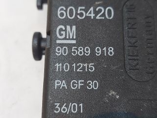 bontott OPEL ZAFIRA A Központizár Motor Tankajtó