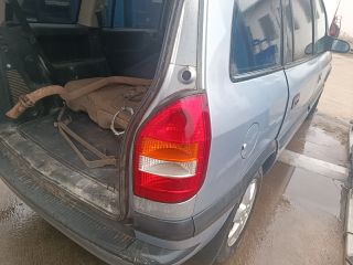 bontott OPEL ZAFIRA A Kürt