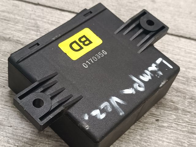 bontott OPEL ZAFIRA A Lámpa Vezérlő