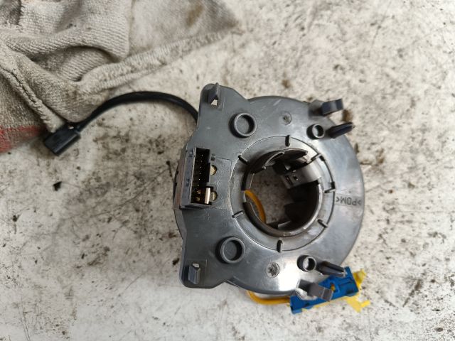 bontott OPEL ZAFIRA A Légzsák Átvezető Szalagkábel