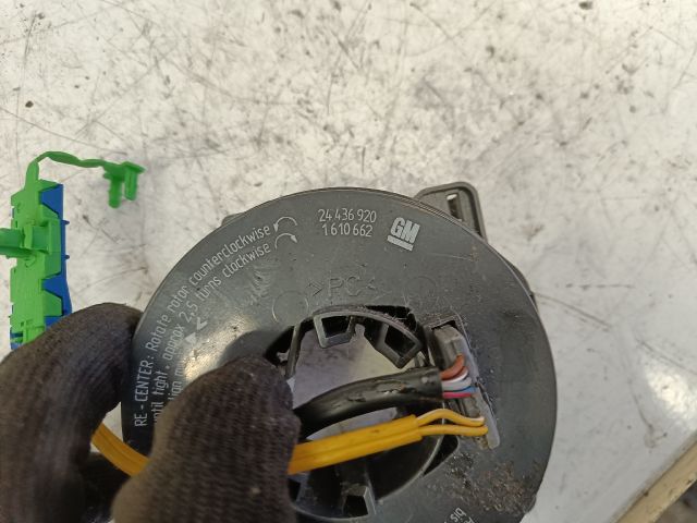 bontott OPEL ZAFIRA A Légzsák Átvezető Szalagkábel