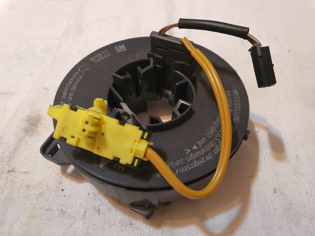 bontott OPEL ZAFIRA A Légzsák Átvezető Szalagkábel