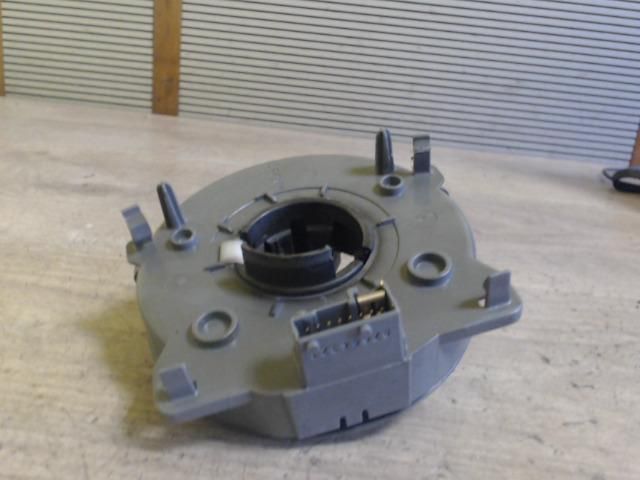 bontott OPEL ZAFIRA A Légzsák Átvezető Szalagkábel