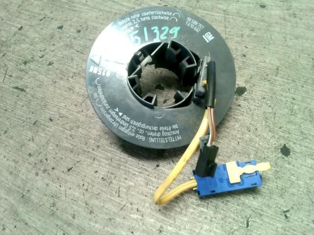 bontott OPEL ZAFIRA A Légzsák Átvezető Szalagkábel