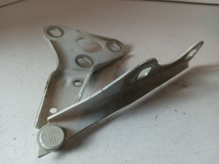 bontott OPEL ZAFIRA A Motorháztető Jobb Zsanér