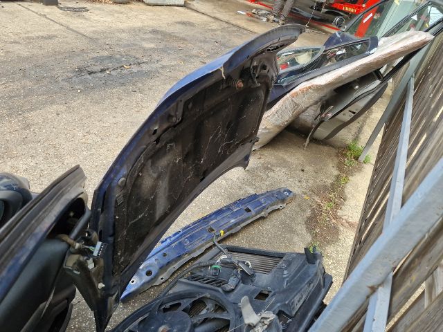 bontott OPEL ZAFIRA A Motorháztető