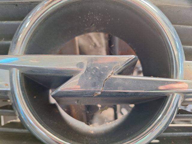 bontott OPEL ZAFIRA A Motorháztető