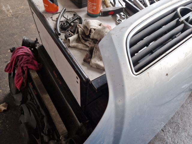 bontott OPEL ZAFIRA A Motorháztető